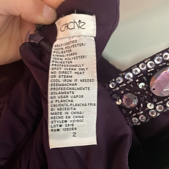 Cache size 2 formal dress, purple with sequins, worn once - Picture 4 of 4